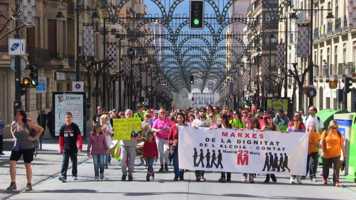 Les marxes de la dignitat creuen les capitals de l'Alcoià i El Comtat