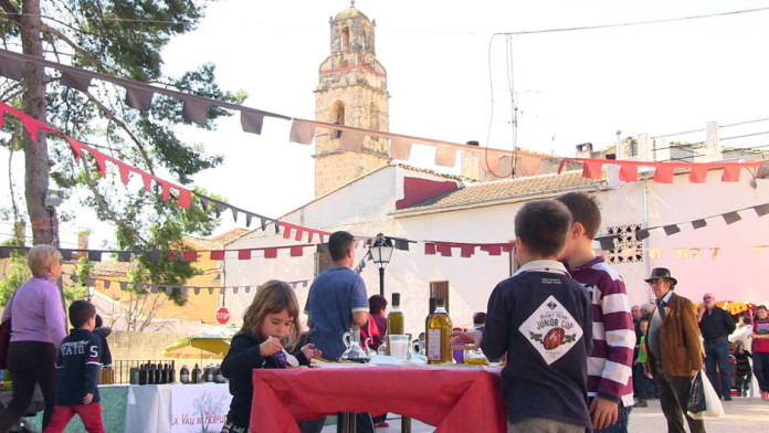 Setla de Nunyes viu una jornada festiva i familiar en la 2ª Fireta de l'Oli i del Vi