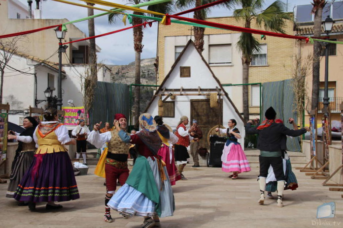 El Grup de Danses Baladre de Muro a Rôtova