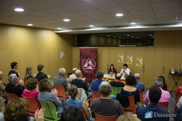 Martí Domínguez: 'Tots els meus llibres estan fets d'una forma combativa, no crec en la literatura d'entreteniment'